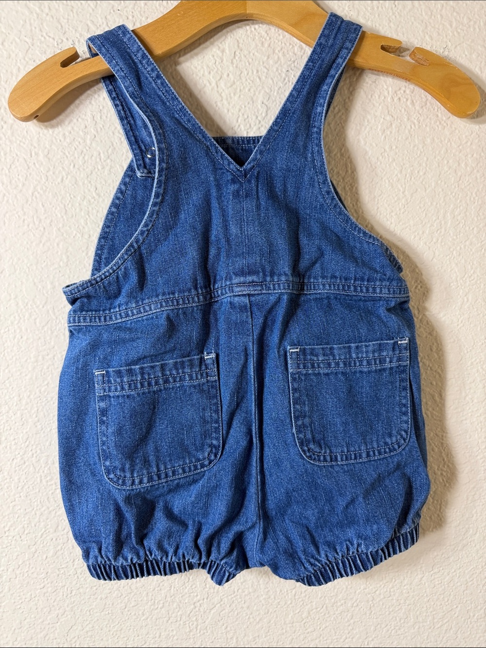 Vintage OshKosh Bgosh Denim Bubble Overalls Shortalls Puppy Dog Romper 6-9 Month - Picture 2 of 5